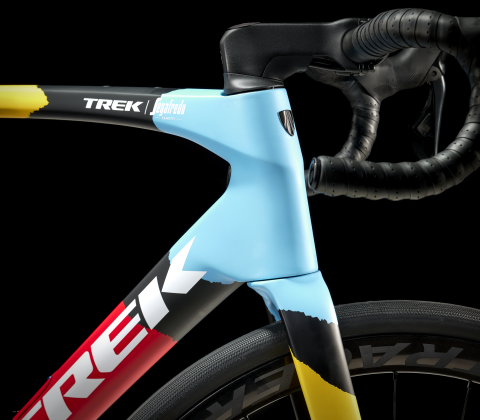 TREK Domane SLR 9 Gen 4