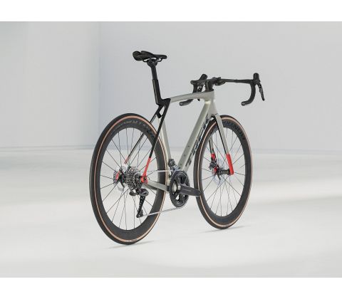 Trek Madone SL 7 Gen 8 - let aerodynamisk racercykel - Kibæk Cykler